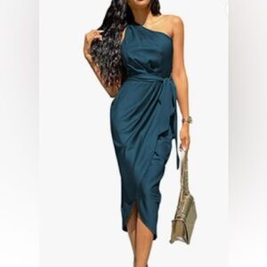 Women's Sleeveless One Shoulder Satin Dress Cocktail Beach Dance NWT Size S